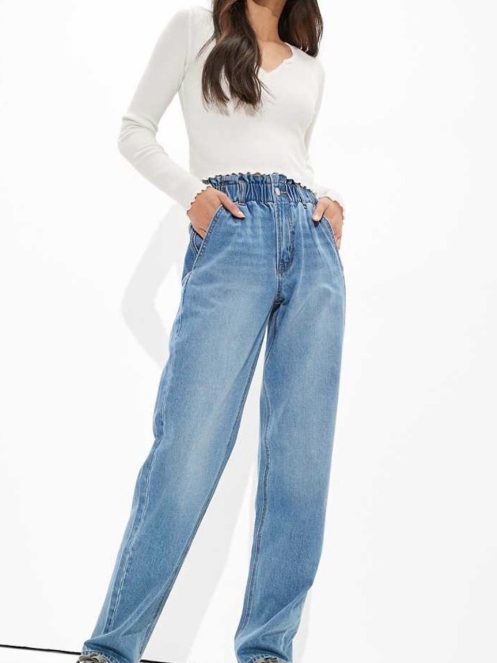 American Eagle Mom Jeans Elastic Paperbag Waist High-Rise 12 Medium Wash - Picture 1 of 11